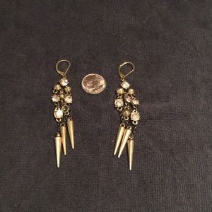 Fabulous gold tone drop earrings. Pierced ear.